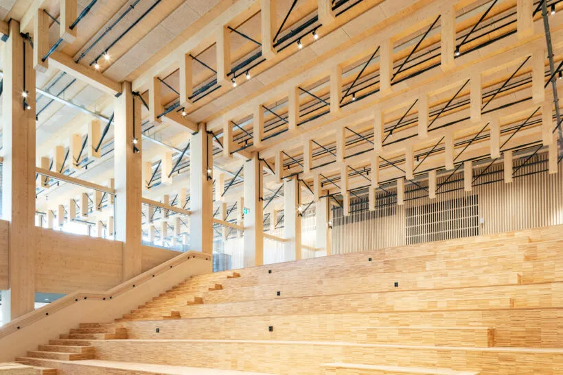 Arkitektur som hyllar träbyggnadskonst