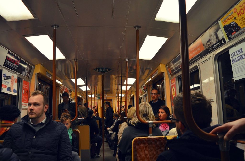 Konst i Stockholms tunnelbana, känd som världens längsta konstgalleri med drygt 90 utsmyckade stationer